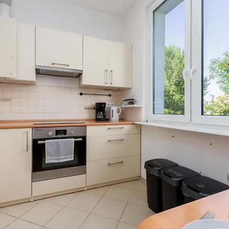 Obroncow Wybrzeza 13 Apartment